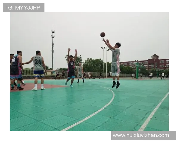 在篮球场上挥洒汗水与激情的英语作文分享与交流